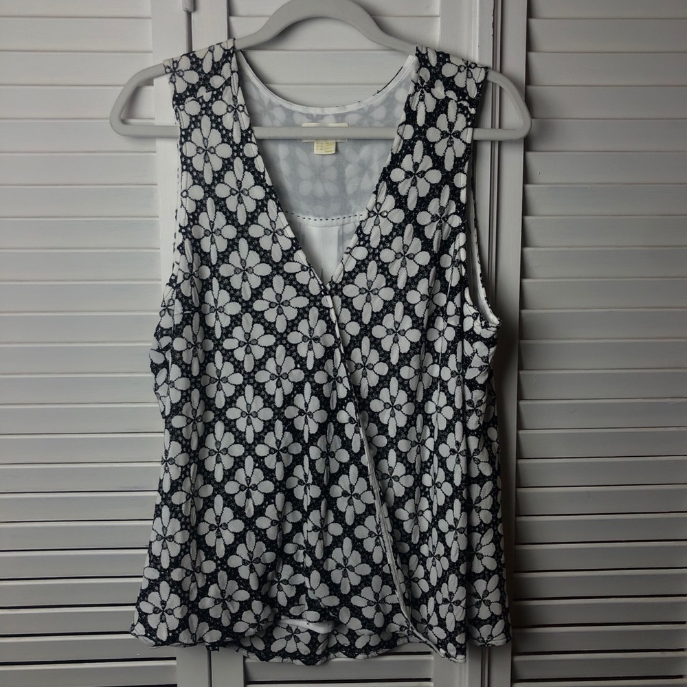 Anthropologie Maeve Black and White Floral Blouse